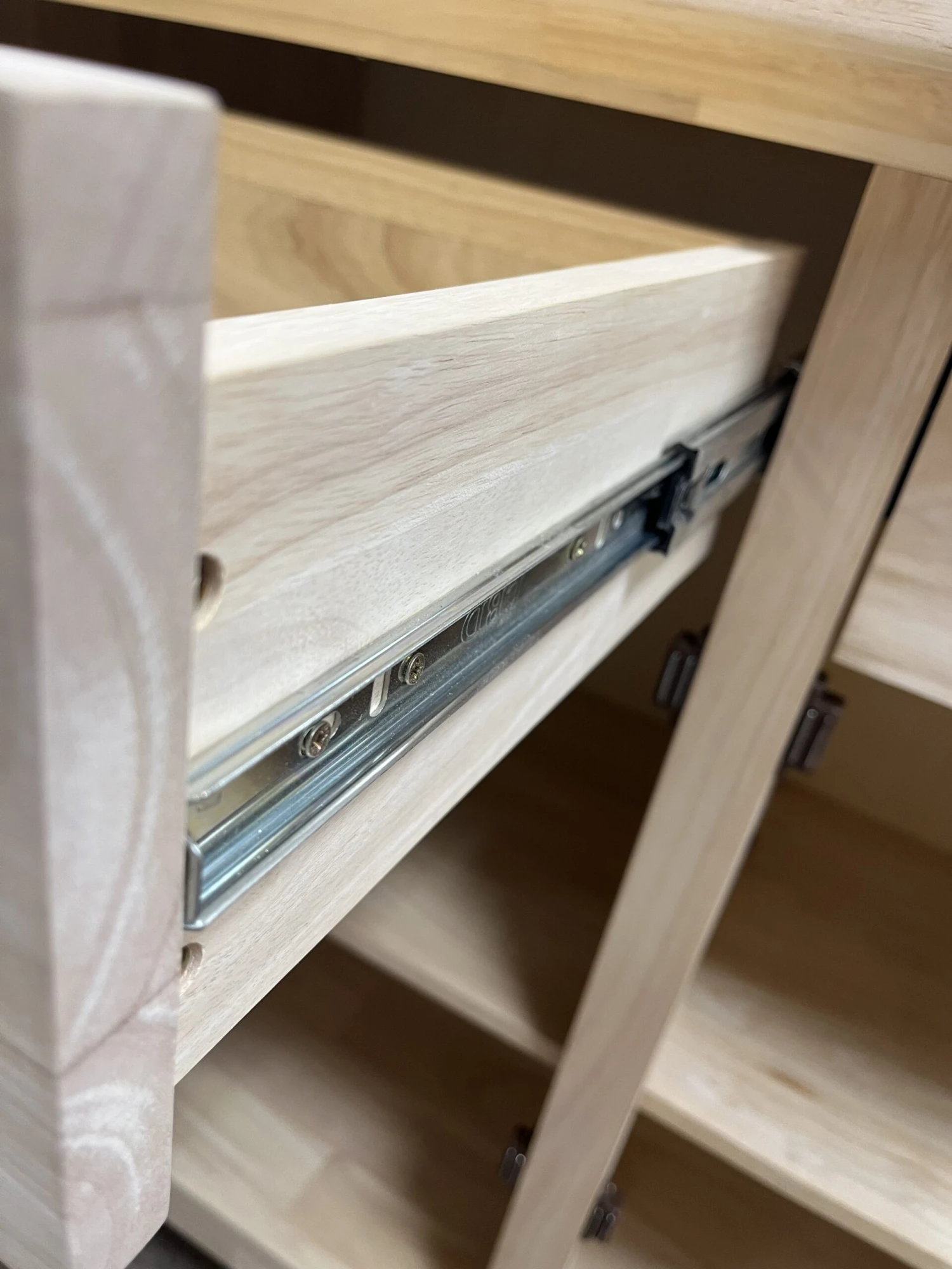 B-13 Three Door Canyon Server 9 B-13 Three Door Canyon Server - Image 9