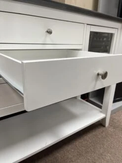 SV-34 Cosmopolitan Server -Wilmington IMG 4504 scaled 1